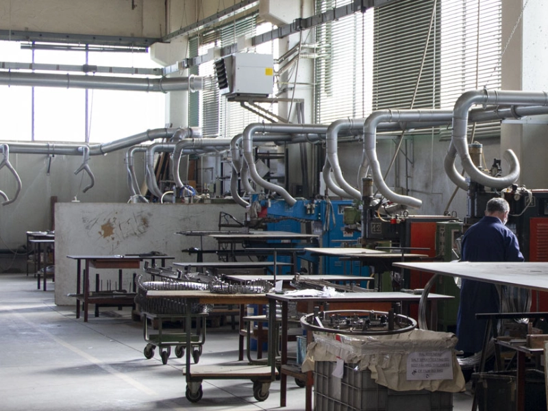 lavorazioni-meccaniche-di-tondini-e-lamiere-per-la-realizzazione-di-griglie